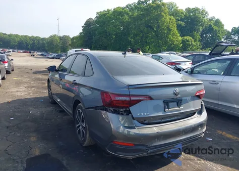 2023 Volkswagen Jetta 1.5T Sport z USA, uszkodzony, nr VIN 3VWBM7BU4PM025350